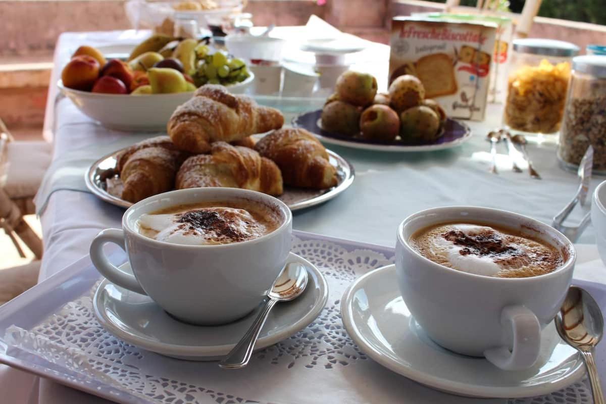 B&B Le Corti Di Aloa San Pantaleo Ngoại thất bức ảnh